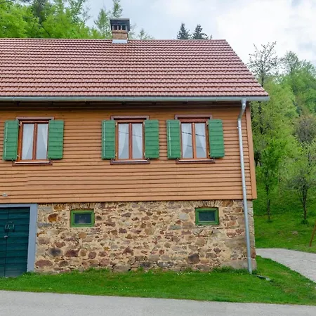 Prázdninový dům House With A Parking Space Kamenski Hrib, Gorski Kotar - 24427 Plesce